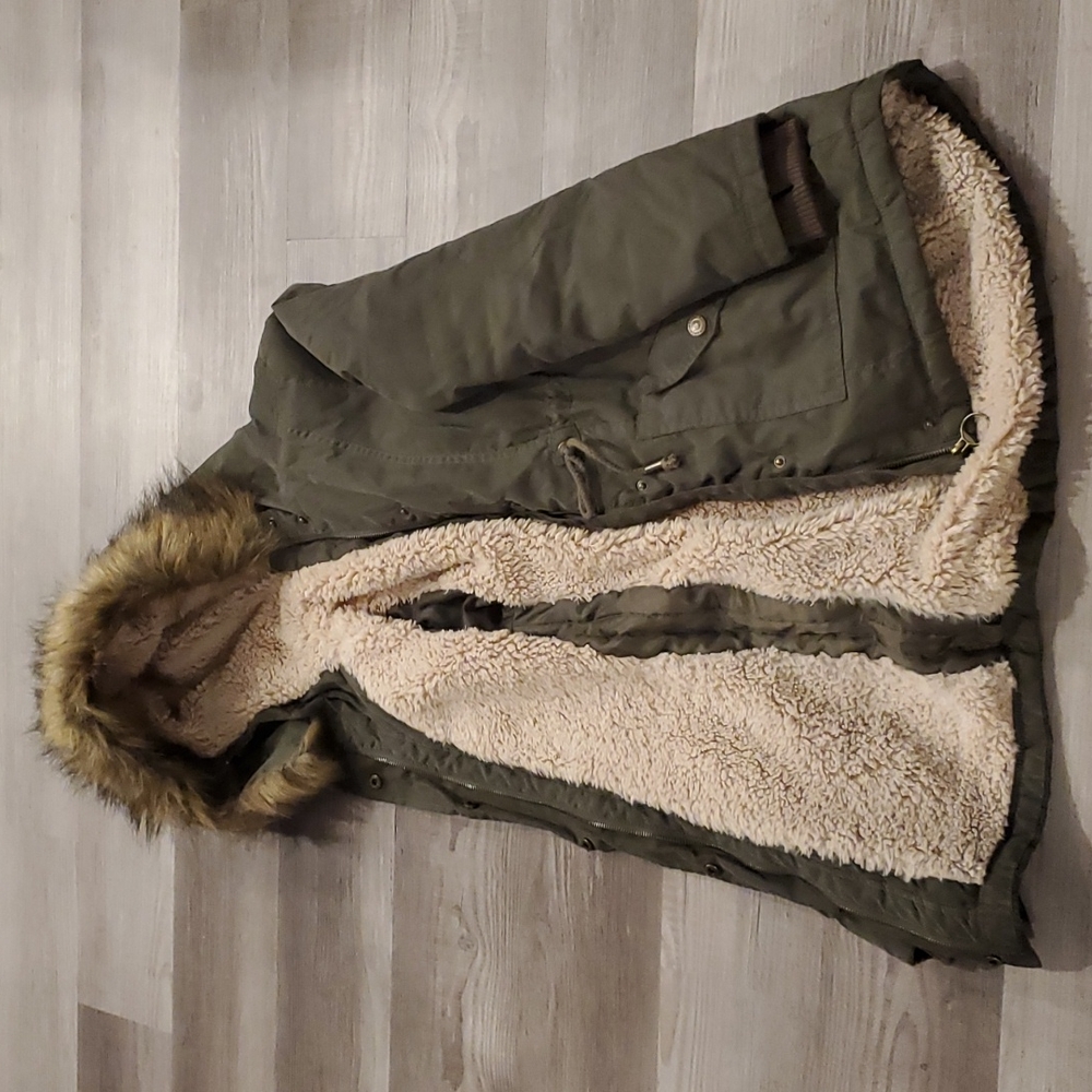 Areopostle sherpa-lined coat